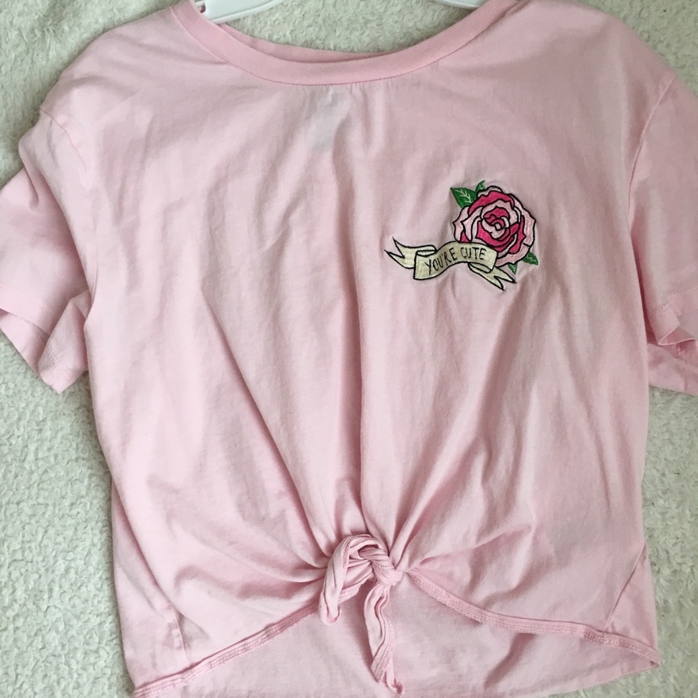 h&m size small pink crop top with rose patch